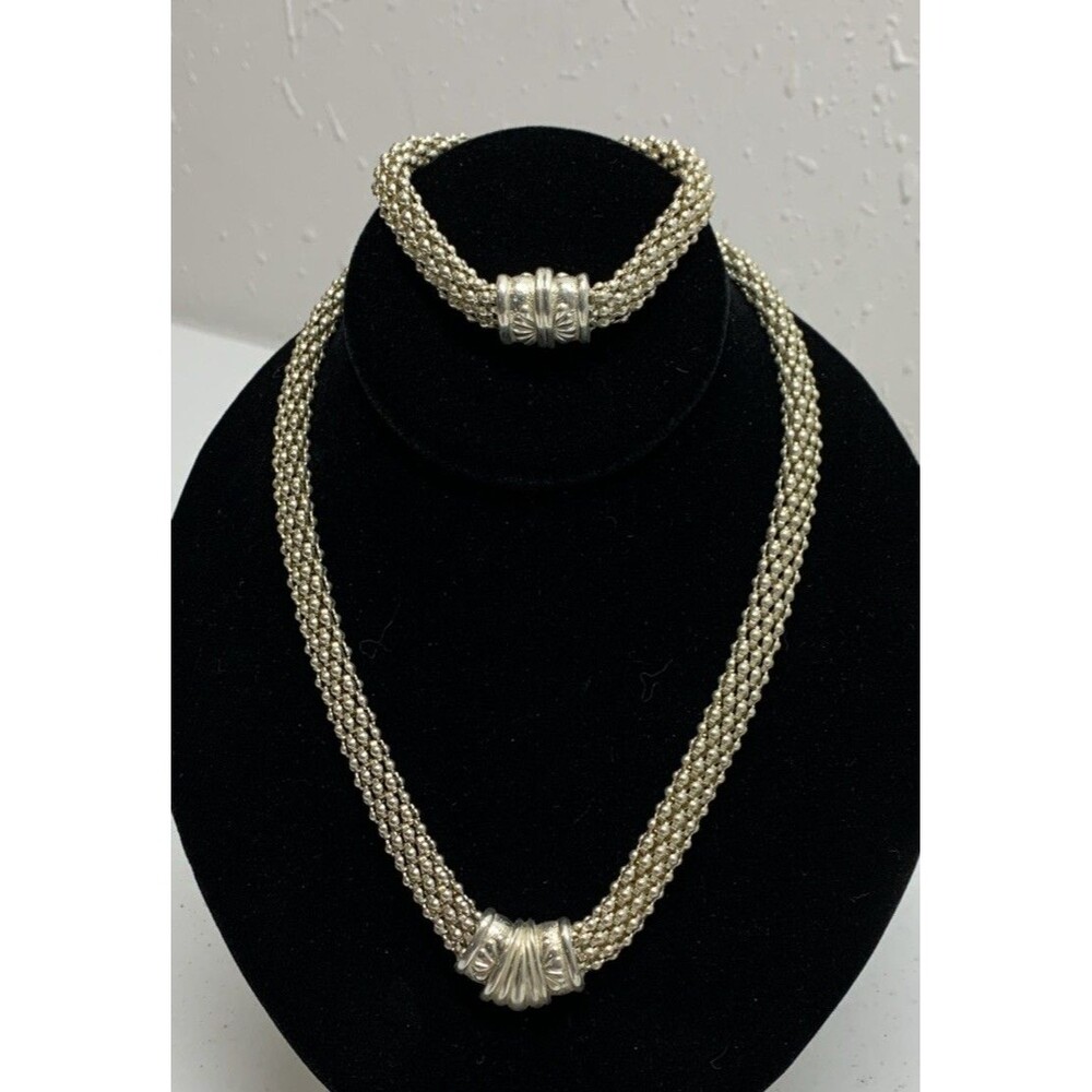 Vintage AVON Bold Mesh Magnetic Necklace Bracelet Set Silver Tone Etruscan